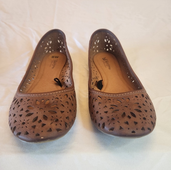 Self Esteem shoes. Brown Flats. Women's size 8 - Picture 5 of 6